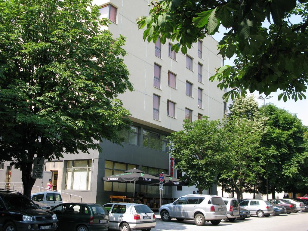 Hotel Tarnovo Veliko Tarnovo Szoba fotó
